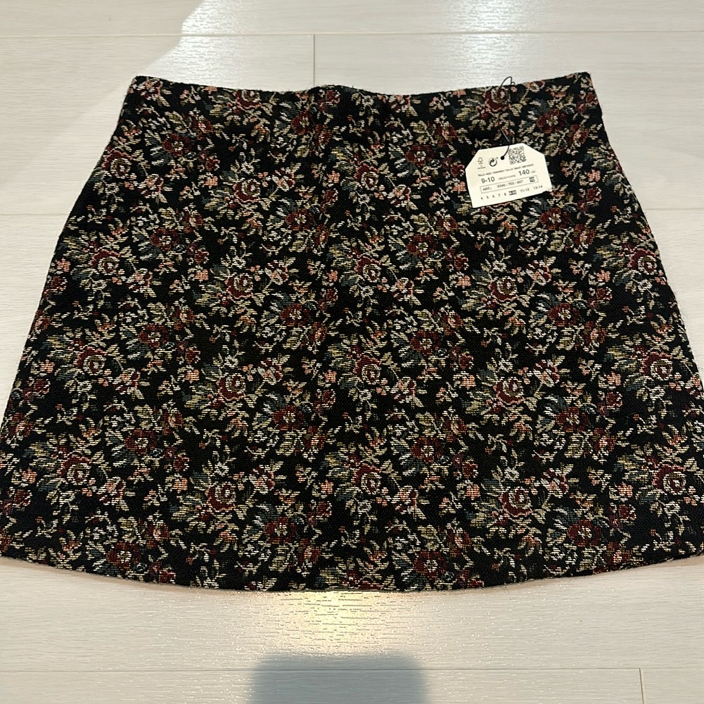 Zara Kids Floral Tapestry Skirt